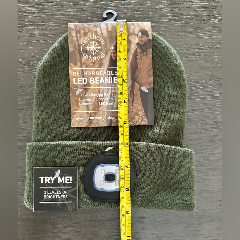 Green LED Beanie - Picture 3 of 4